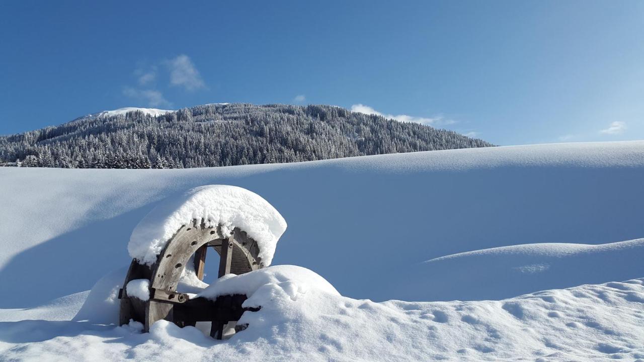 Готель Gasthof Wacht Untertilliach Екстер'єр фото