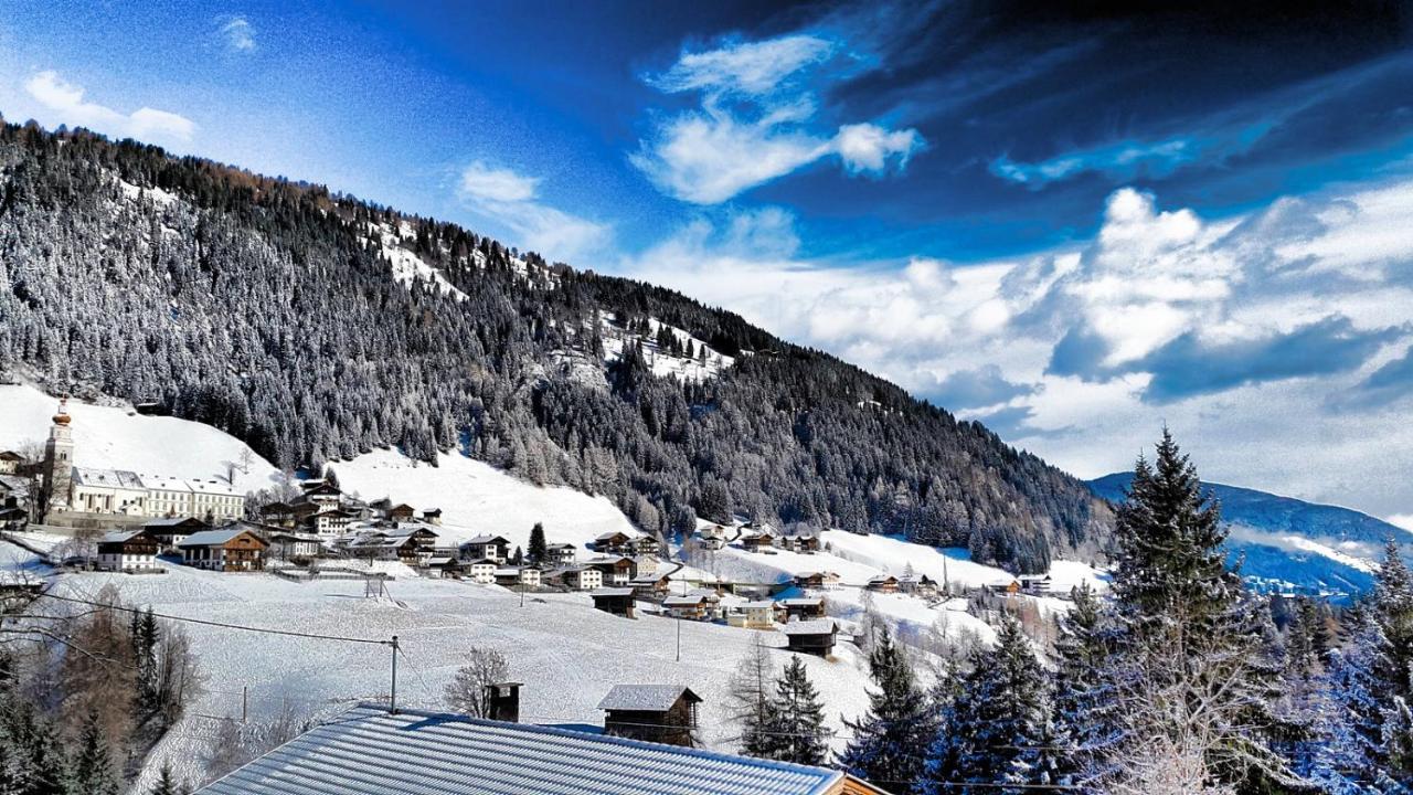 Готель Gasthof Wacht Untertilliach Екстер'єр фото