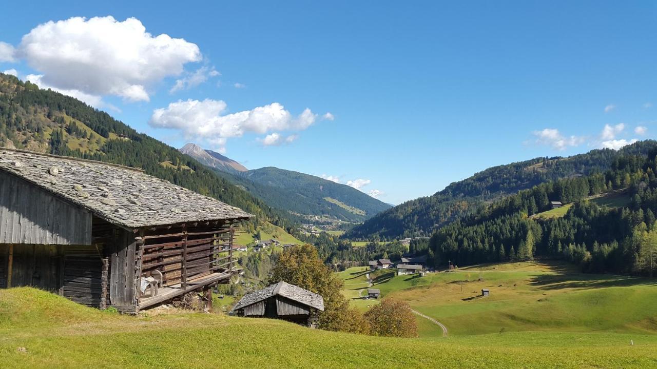 Готель Gasthof Wacht Untertilliach Екстер'єр фото