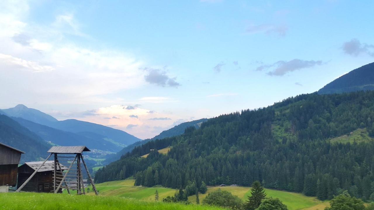 Готель Gasthof Wacht Untertilliach Екстер'єр фото